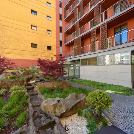 Podrozniczy Apartament Od Dziedzinca, Parking, Rynek 700 M Daire *