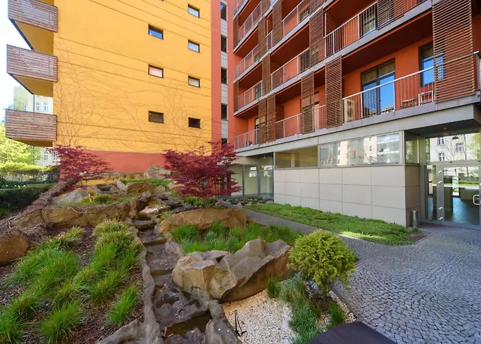 Podrozniczy Apartament Od Dziedzinca, Parking, Rynek 700 M Daire *